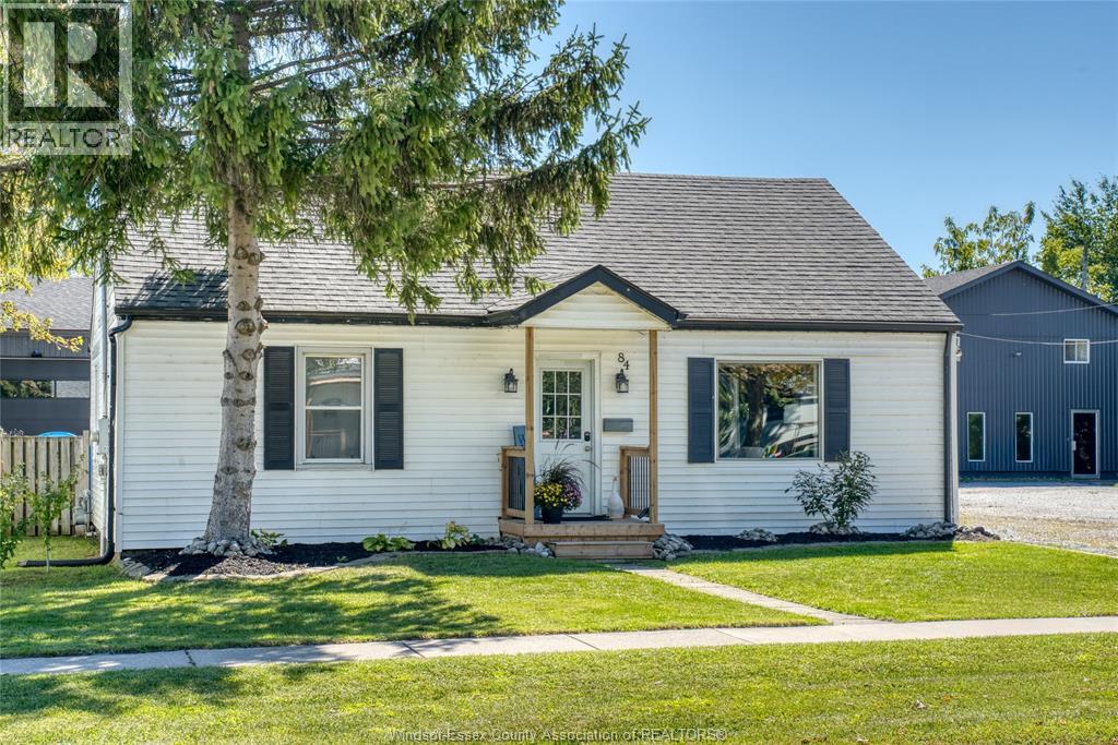 84 Cameron, Essex, Ontario  N8M 2L5 - Photo 3 - 26023867