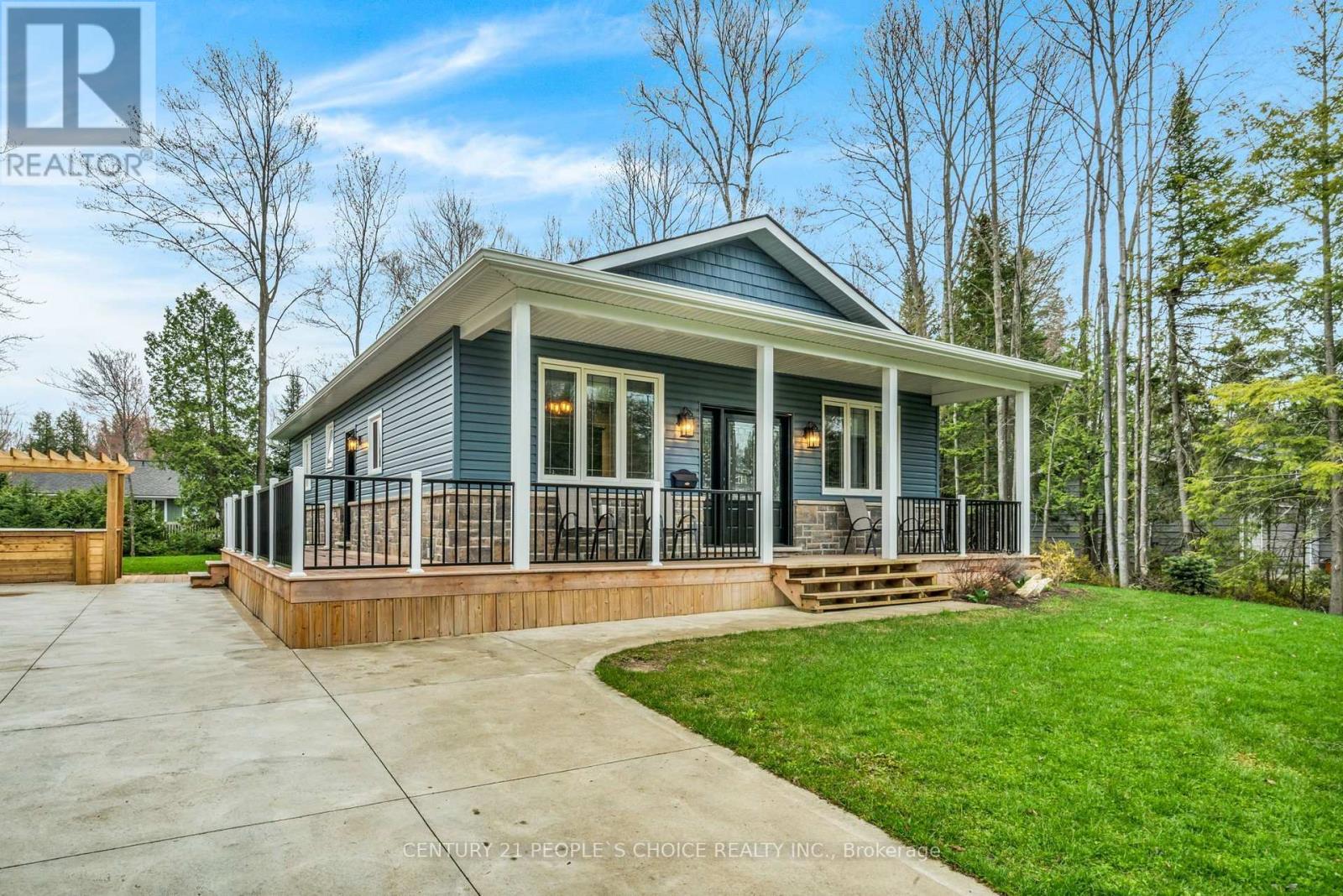 93 Gremik Crescent, South Bruce Peninsula, Ontario  N0H 2G0 - Photo 3 - X13832240