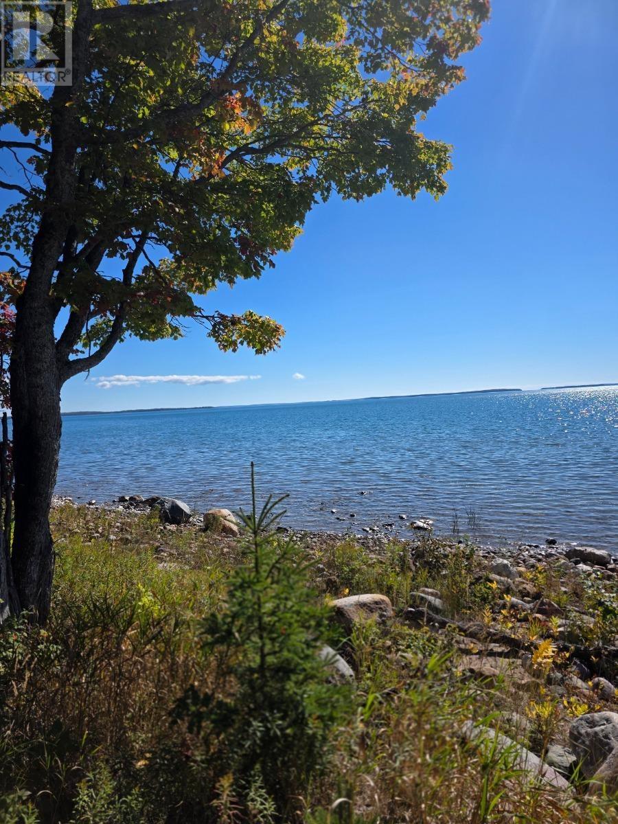 5395 Ellwood Blvd, Hilton Beach, Ontario  P0R 1G0 - Photo 4 - SM262697