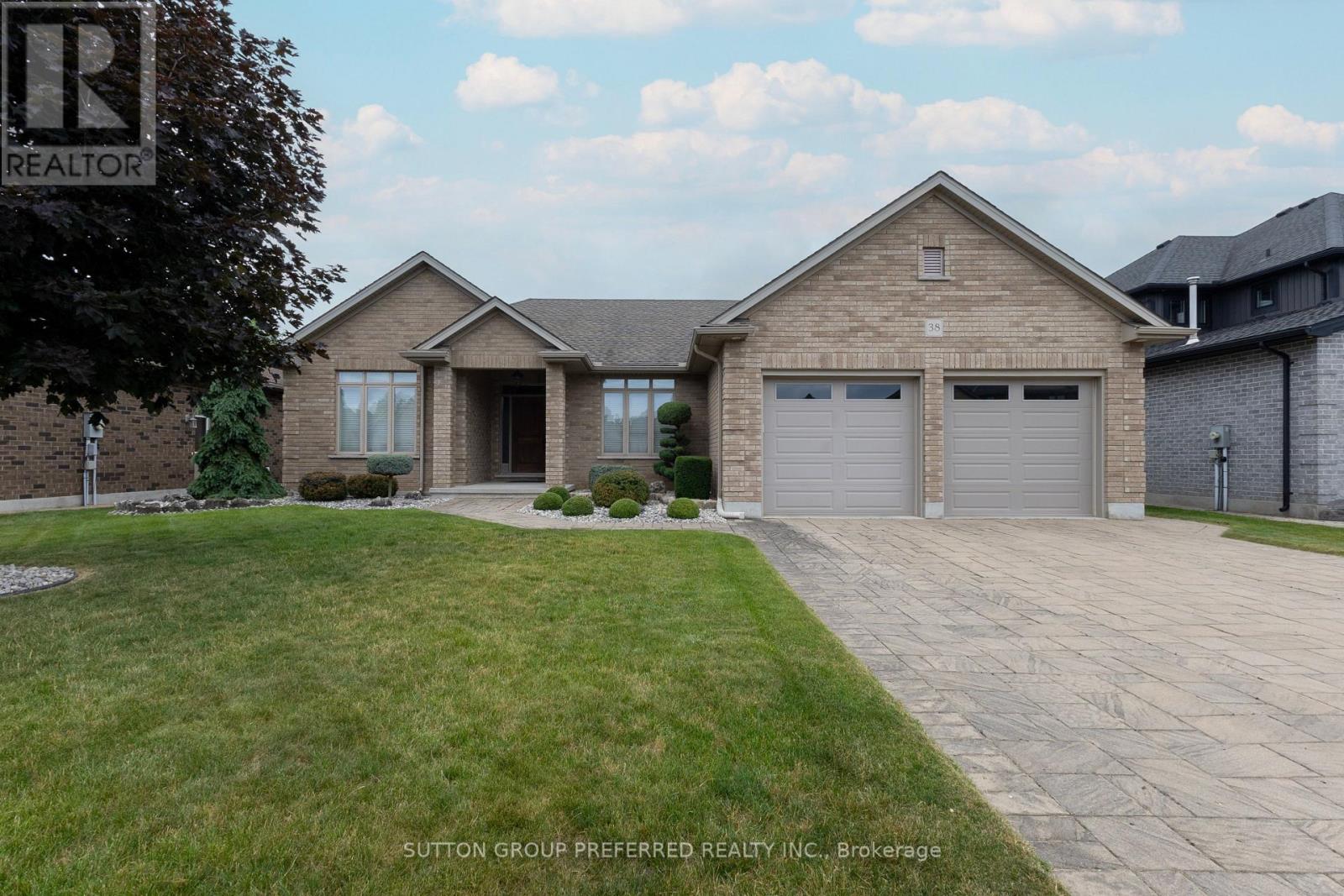 38 BRENMAR CRESCENT, Central Elgin, Ontario