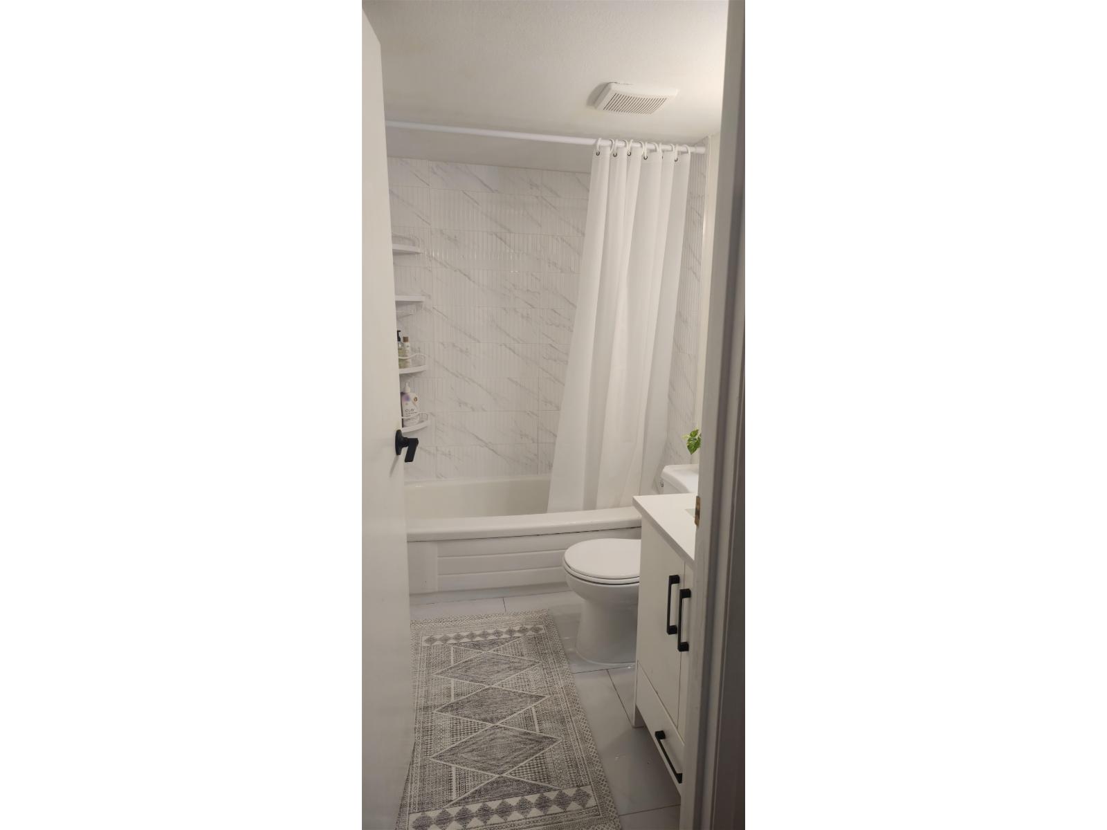 110 9635 121 Street, Surrey, British Columbia  V3V 7L8 - Photo 8 - R3169110