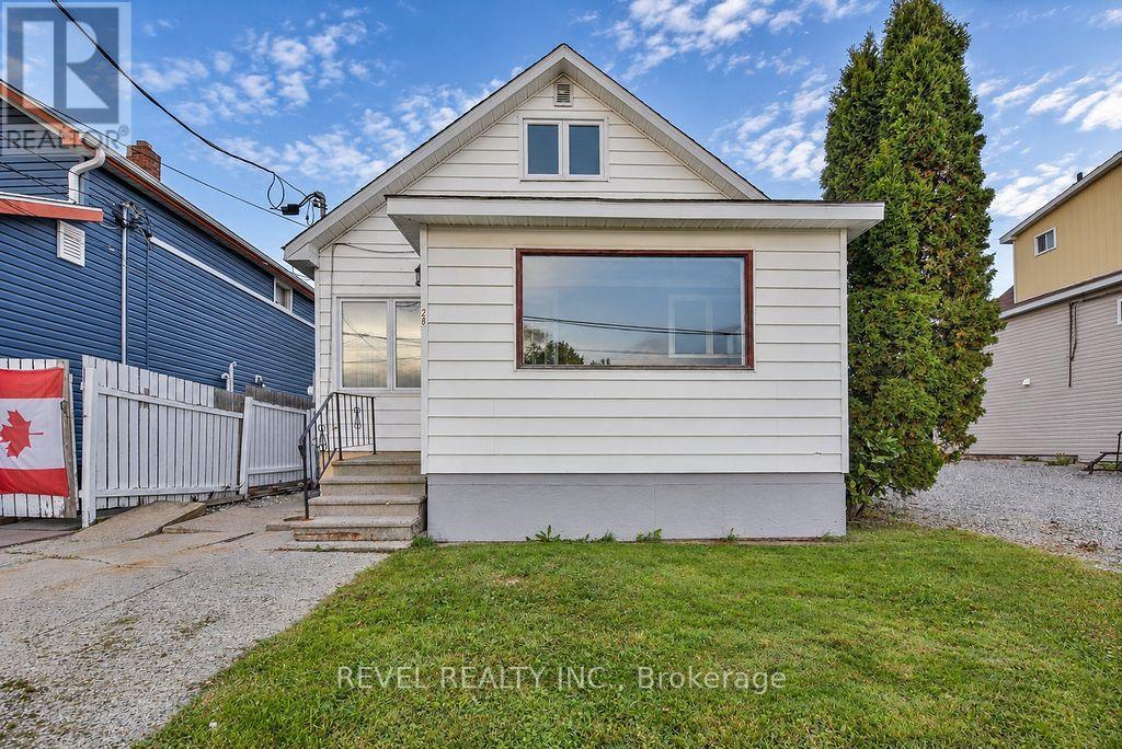 26 & 28 BATTOCHIO STREET, Timmins, Ontario