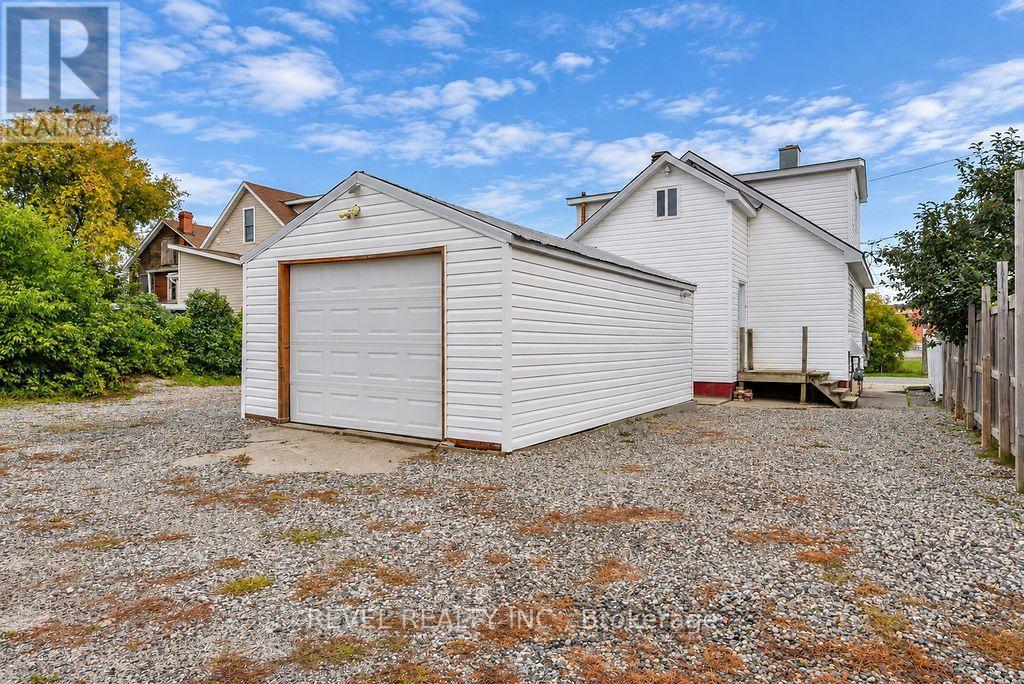 26 & 28 Battochio Street, Timmins, Ontario  P0N 1G0 - Photo 2 - T13838254