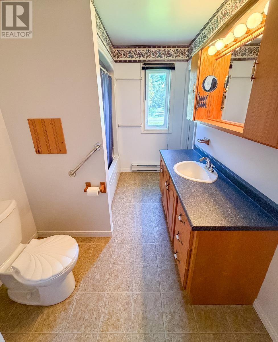 2 Roberts Drive, Little Rapids — photo 17