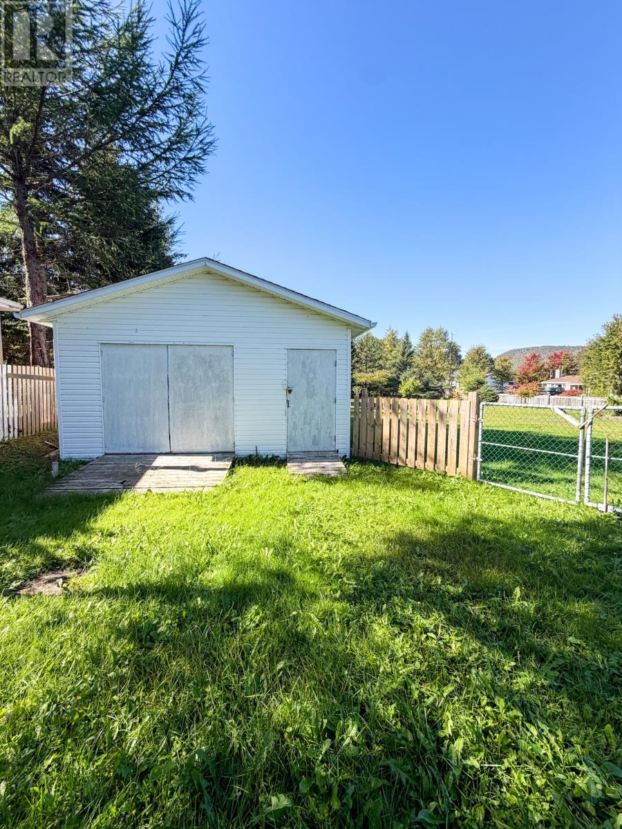 2 Roberts Drive, Little Rapids — photo 33