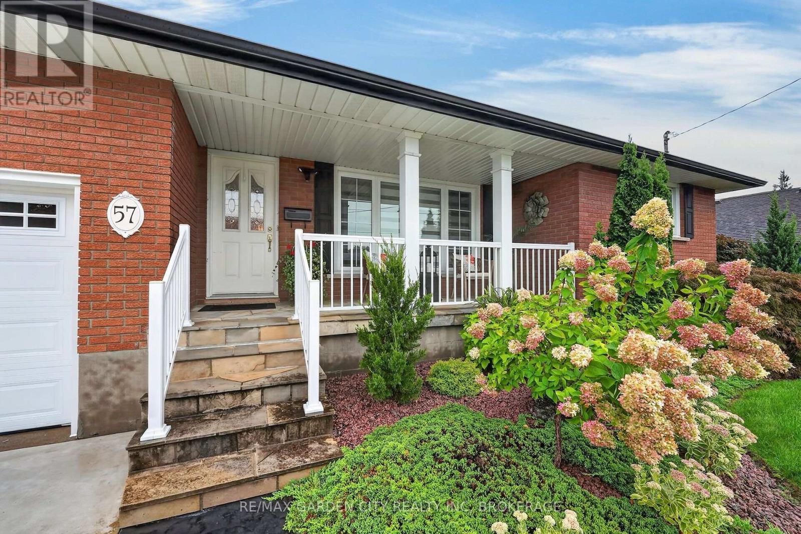 57 Elmwood Avenue, Welland, Ontario  L3C 2C9 - Photo 4 - X13838248