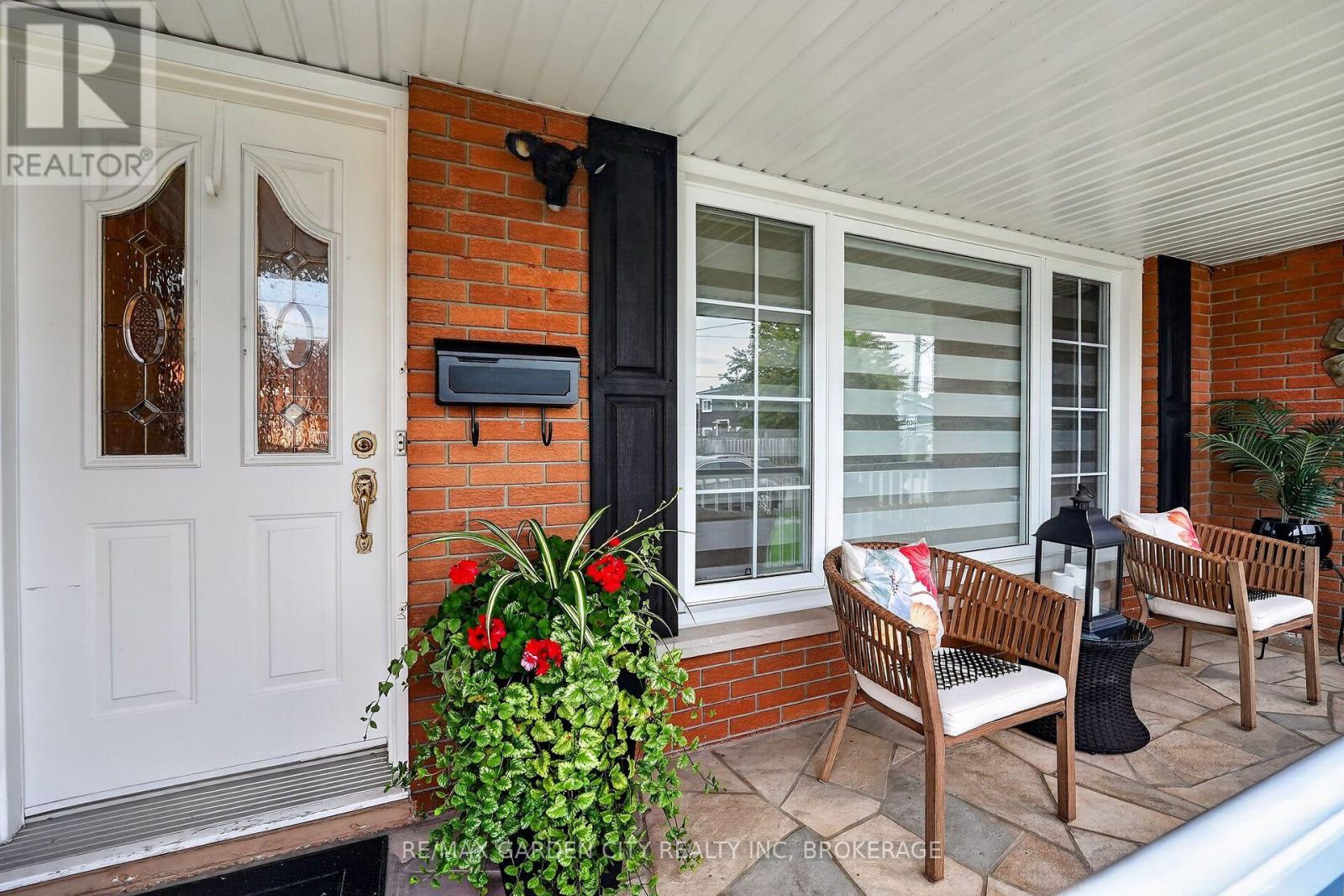 57 Elmwood Avenue, Welland, Ontario  L3C 2C9 - Photo 5 - X13838248