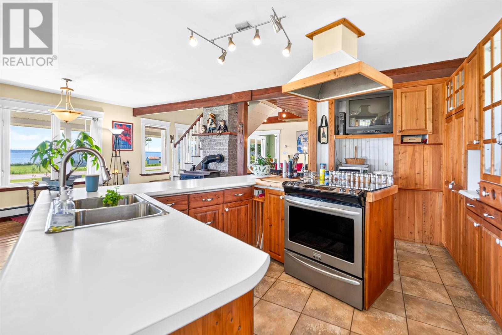 1088 Mcinnis Point Road, Earnscliffe, Prince Edward Island  C0A 2E0 - Photo 19 - 202624526