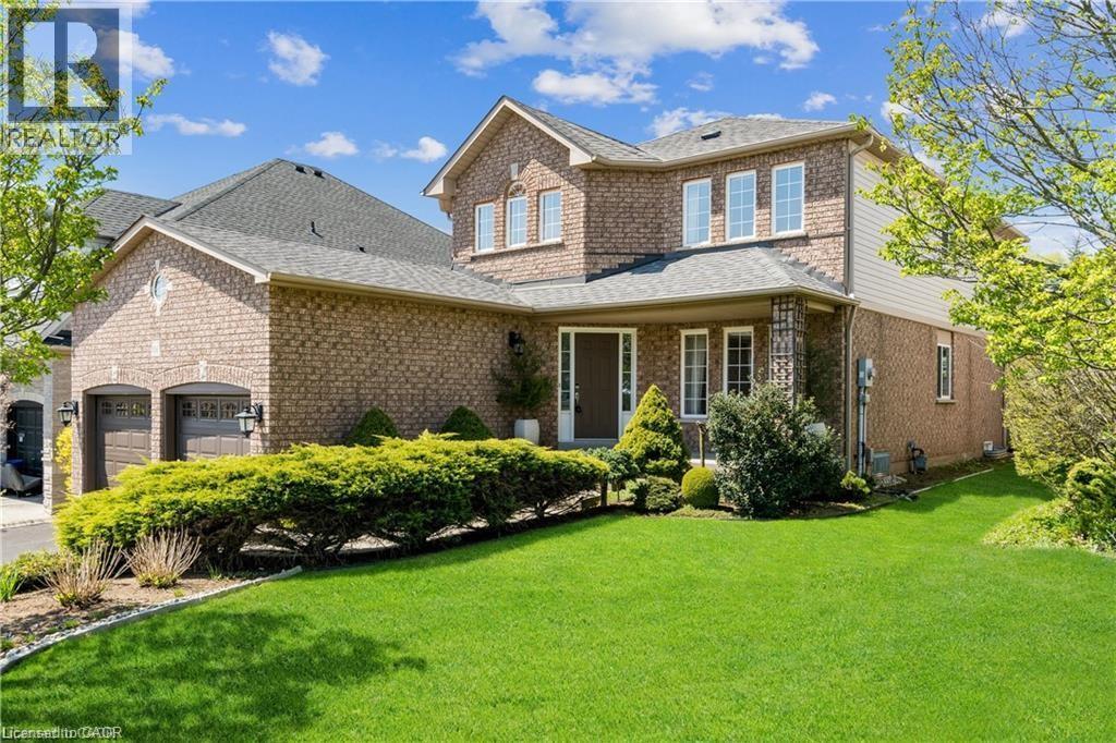 106 MOORE Crescent, Ancaster, Ontario