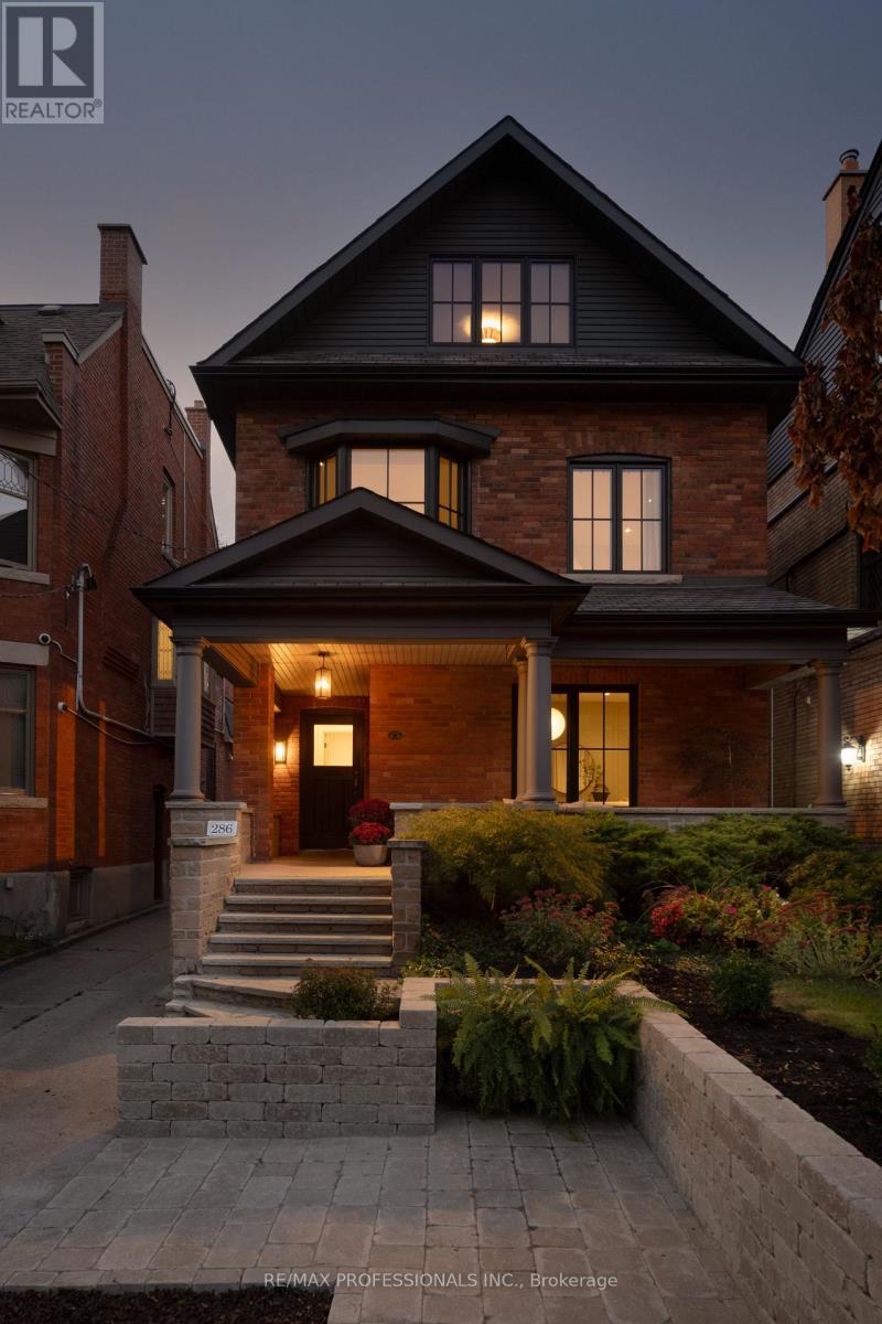 286 WRIGHT AVENUE, Toronto, Ontario