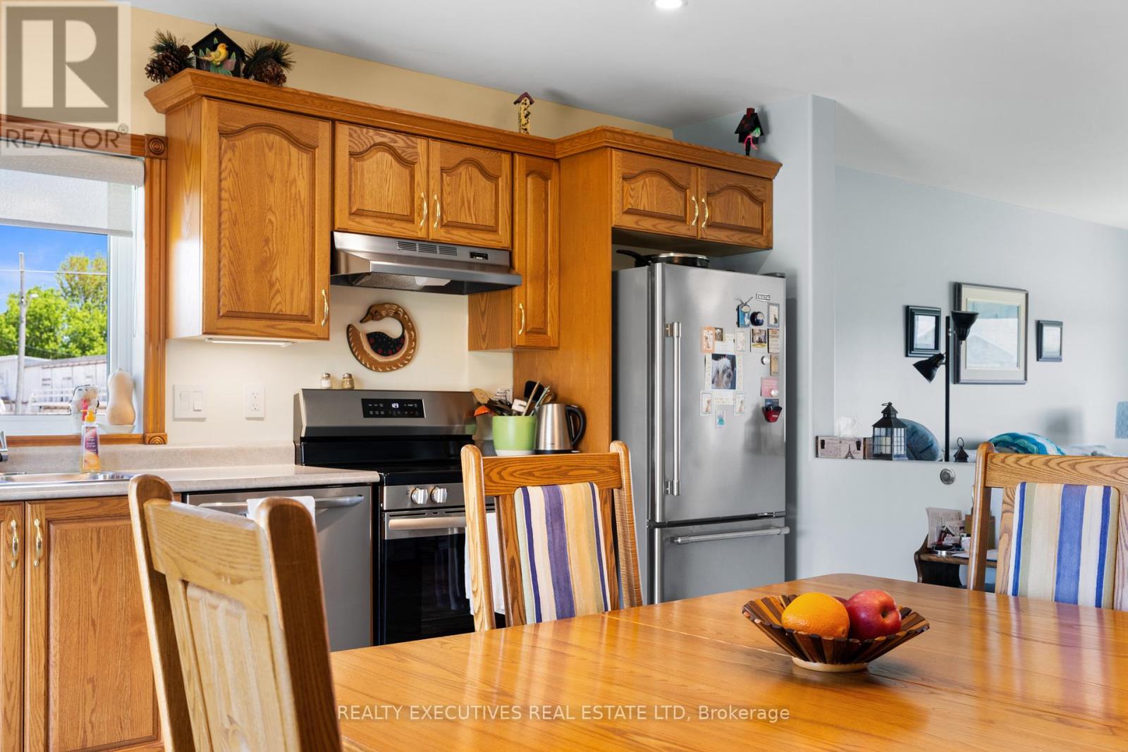 10727 West End Terrace, South Dundas, Ontario  K0E 1K0 - Photo 10 - X13758470
