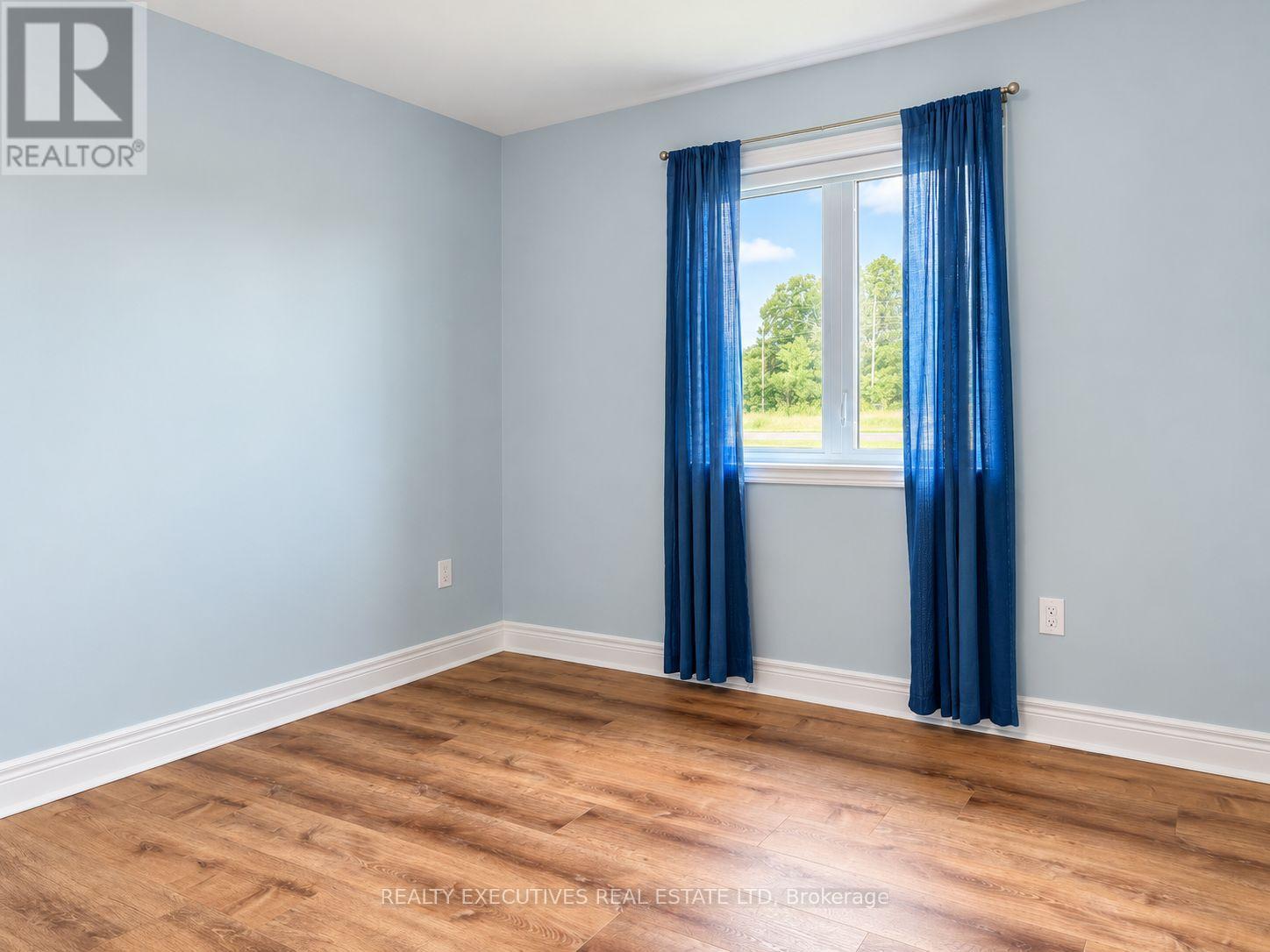 10727 West End Terrace, South Dundas, Ontario  K0E 1K0 - Photo 19 - X13758470