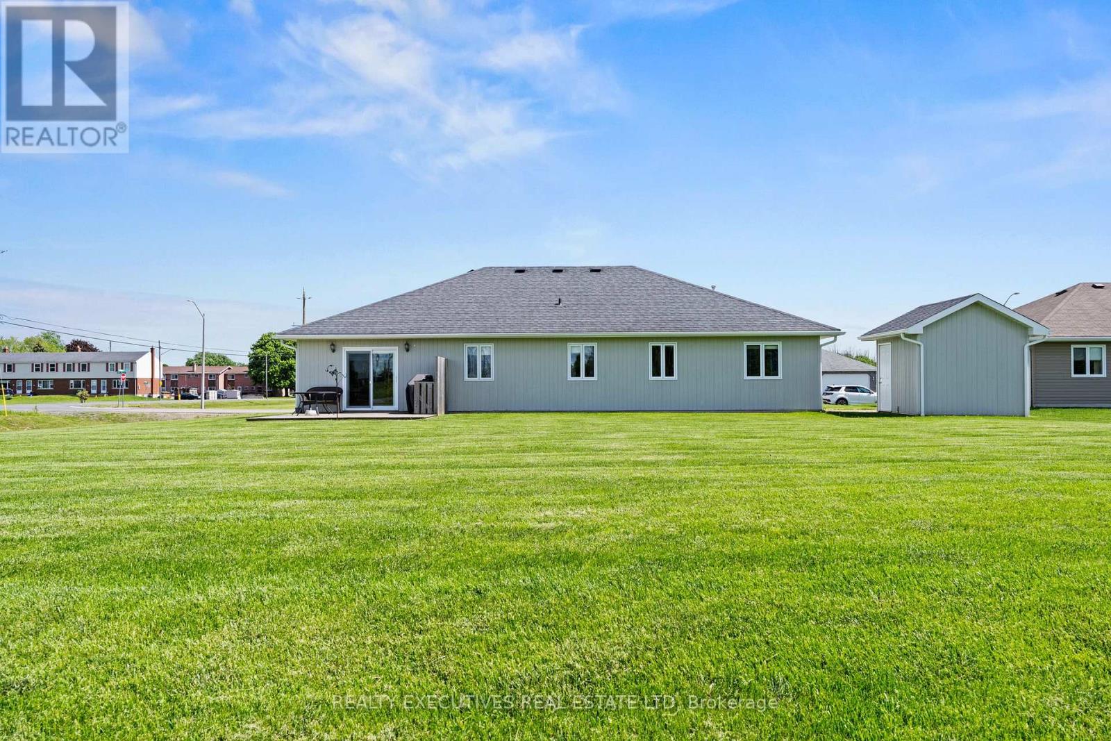 10727 West End Terrace, South Dundas, Ontario  K0E 1K0 - Photo 29 - X13758470