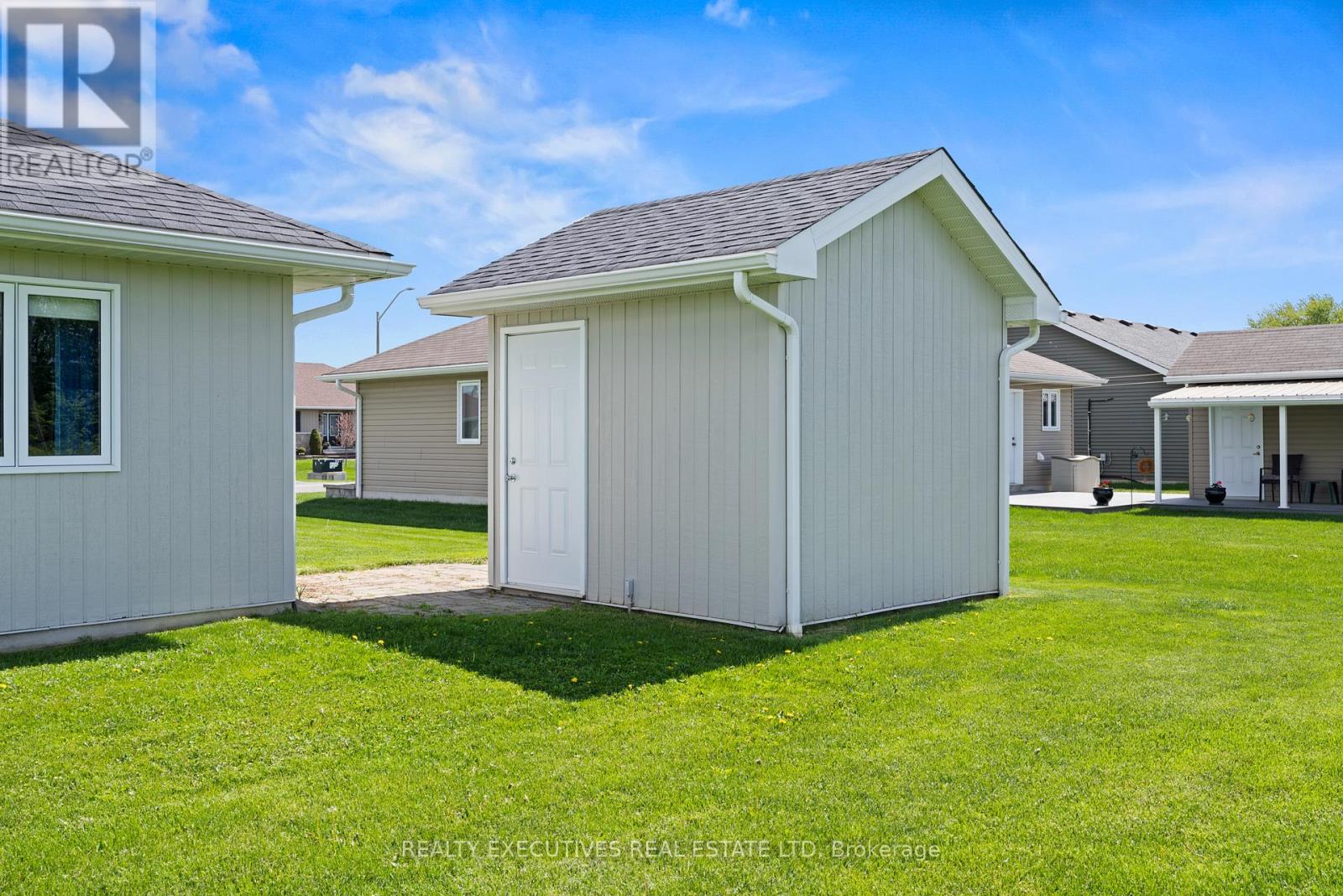 10727 West End Terrace, South Dundas, Ontario  K0E 1K0 - Photo 31 - X13758470