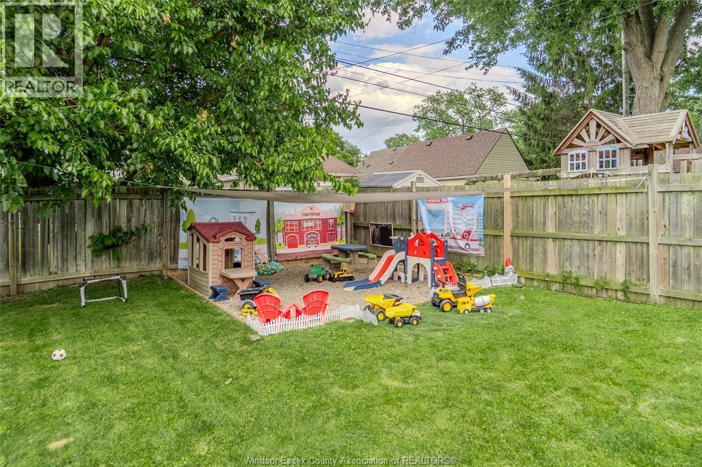 1838 Bernard Road, Windsor, Ontario  N8W 4R4 - Photo 31 - 26023825