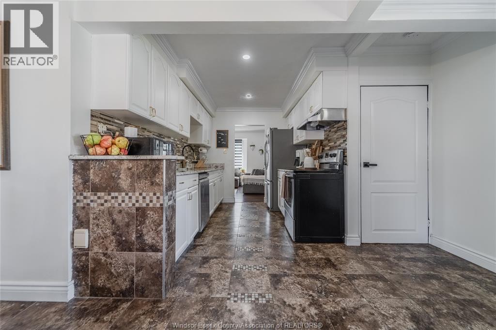 1838 Bernard Road, Windsor, Ontario  N8W 4R4 - Photo 7 - 26023825