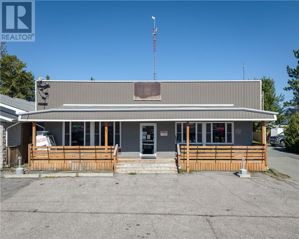 15 Rutland Street, Warren, Ontario  P0H 2N0 - Photo 1 - 2130626