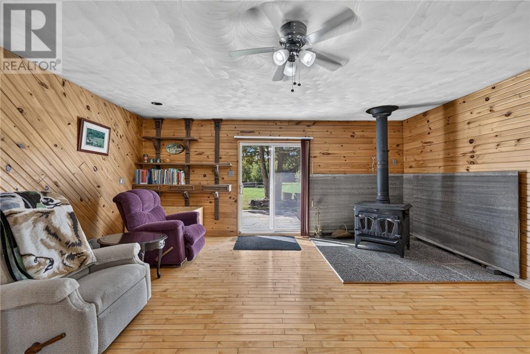 365 Jumbo Road, Wahnapitae, Ontario  P0M 3C0 - Photo 14 - 2130501