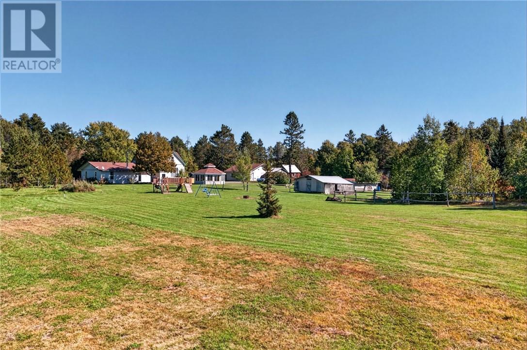 365 Jumbo Road, Wahnapitae, Ontario  P0M 3C0 - Photo 35 - 2130501