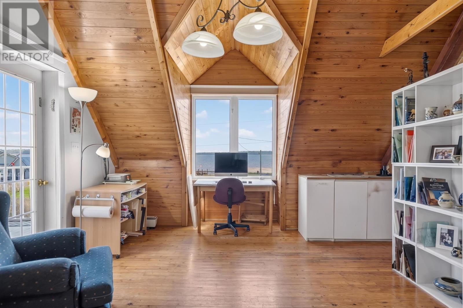 1088 Mcinnis Point Road, Earnscliffe, Prince Edward Island  C0A 2E0 - Photo 33 - 202616808