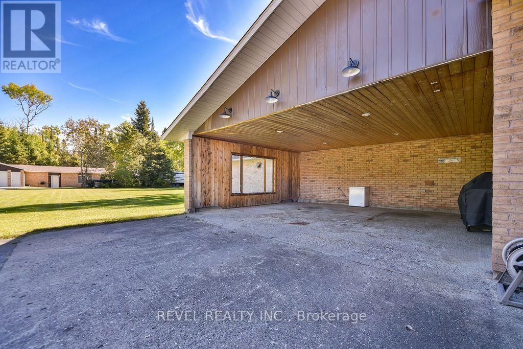 260 Emerald Street, Timmins, Ontario  P4R 1N3 - Photo 6 - T13838622