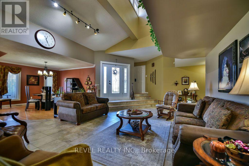 260 Emerald Street, Timmins, Ontario  P4R 1N3 - Photo 7 - T13838622