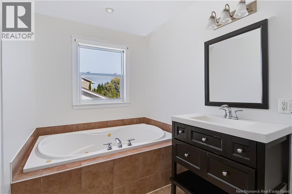74 Rebecca Drive, Fredericton, New Brunswick E3B 9N4 - Photo 26 - NB148234