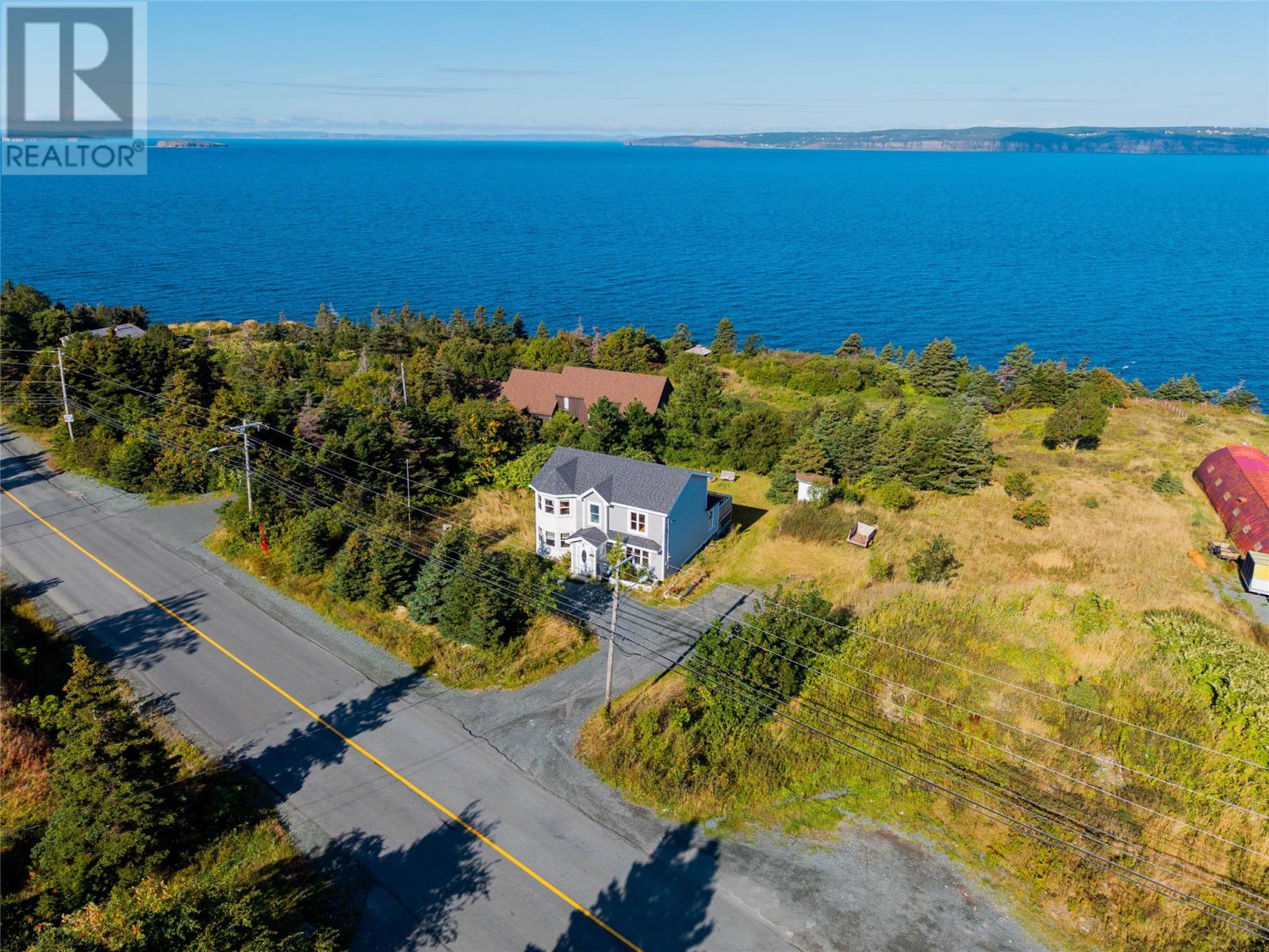 743 St Thomas Line, Paradise — photo 3