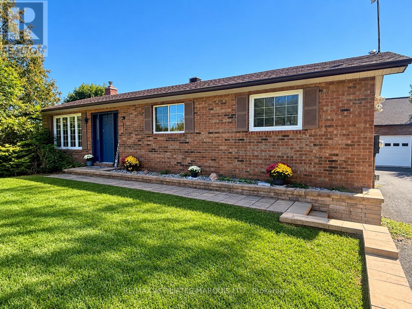 16714 Myers Road, South Stormont, Ontario K0C 1R0 - Photo 3 - X13838542