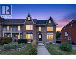 20 SUNVALE Place, Hamilton, Ontario