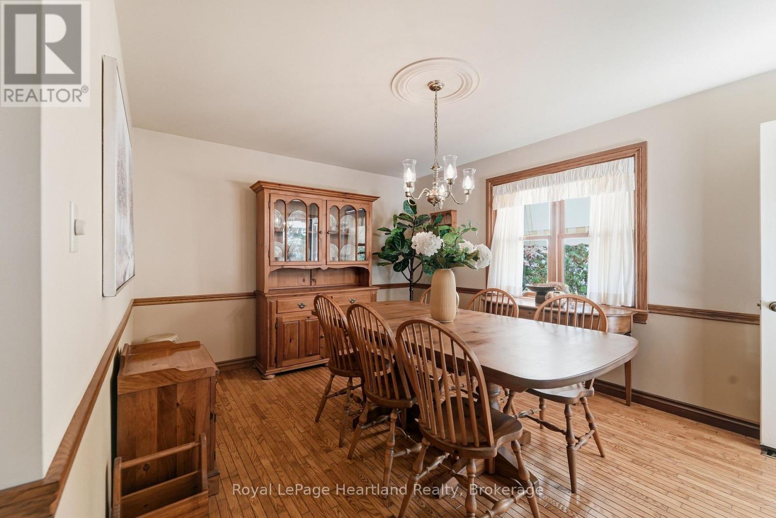 51 Kruse Drive, Huron East, Ontario  N0K 1G0 - Photo 11 - X13838374