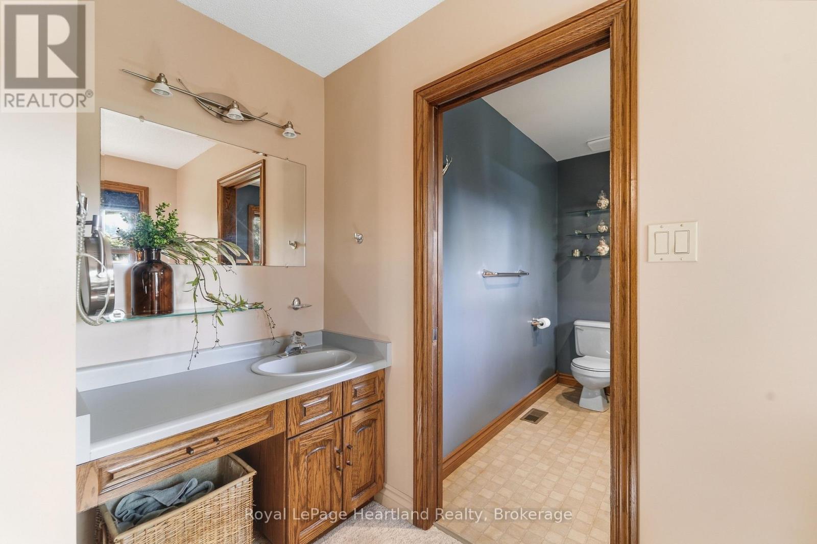 51 Kruse Drive, Huron East, Ontario  N0K 1G0 - Photo 25 - X13838374