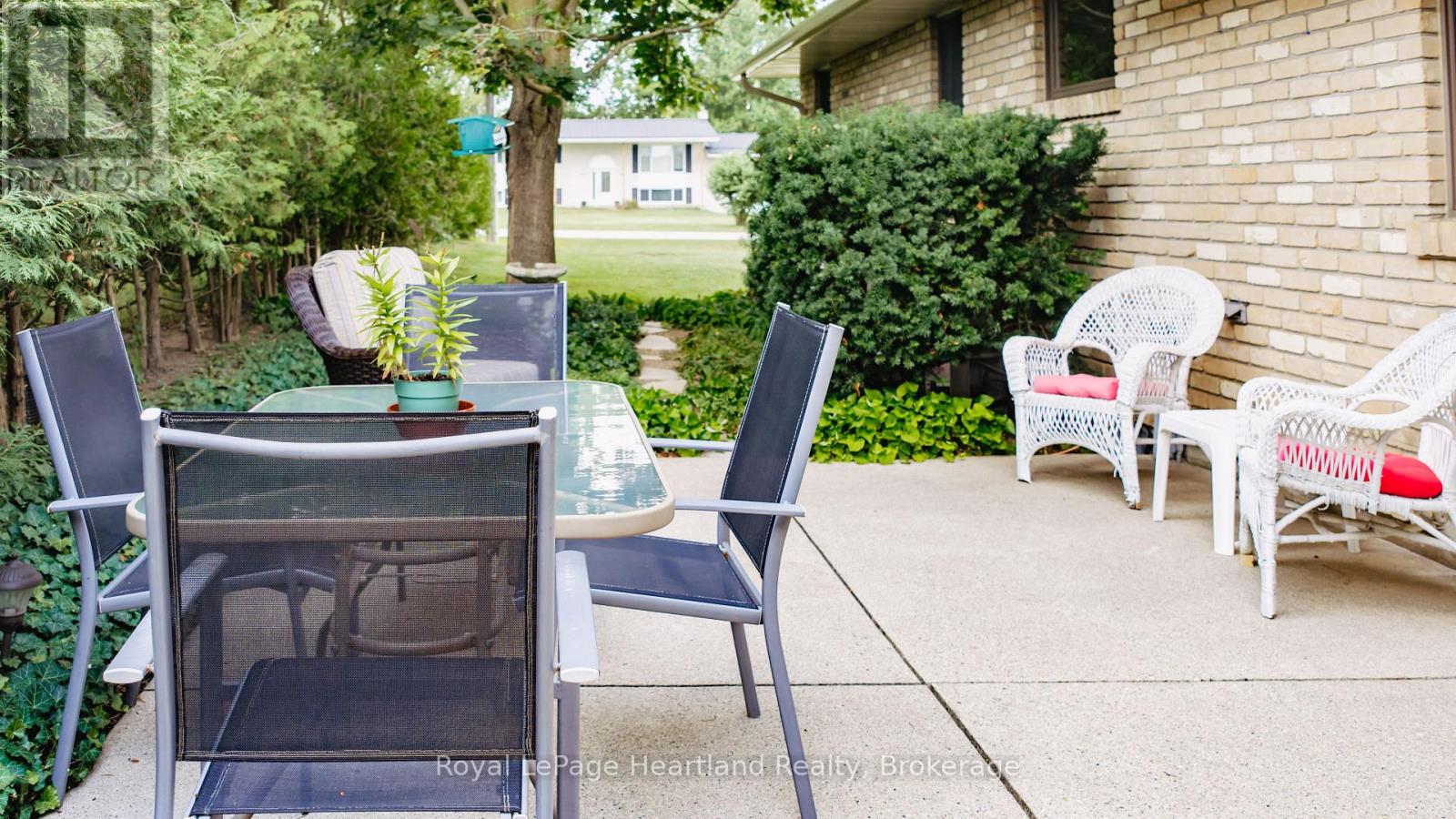 51 Kruse Drive, Huron East, Ontario  N0K 1G0 - Photo 44 - X13838374