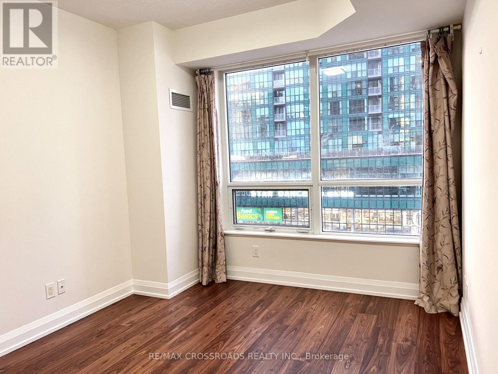 601 - 2 Anndale Drive, Toronto, Ontario  M2N 0G5 - Photo 7 - C13838642