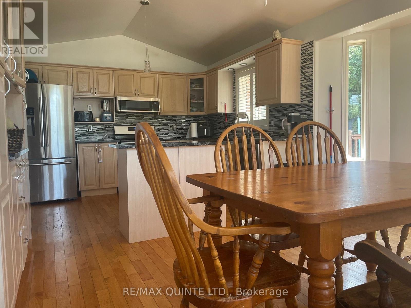 65 Glenburnie Drive, Quinte West, Ontario  K8V 5P4 - Photo 11 - X13838536