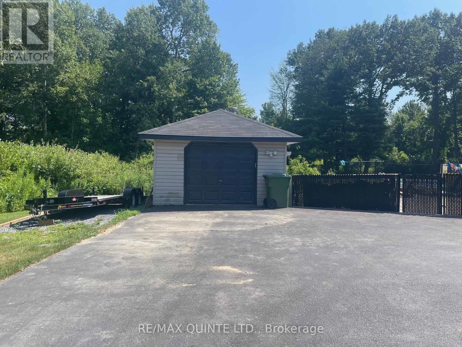 65 Glenburnie Drive, Quinte West, Ontario  K8V 5P4 - Photo 8 - X13838536