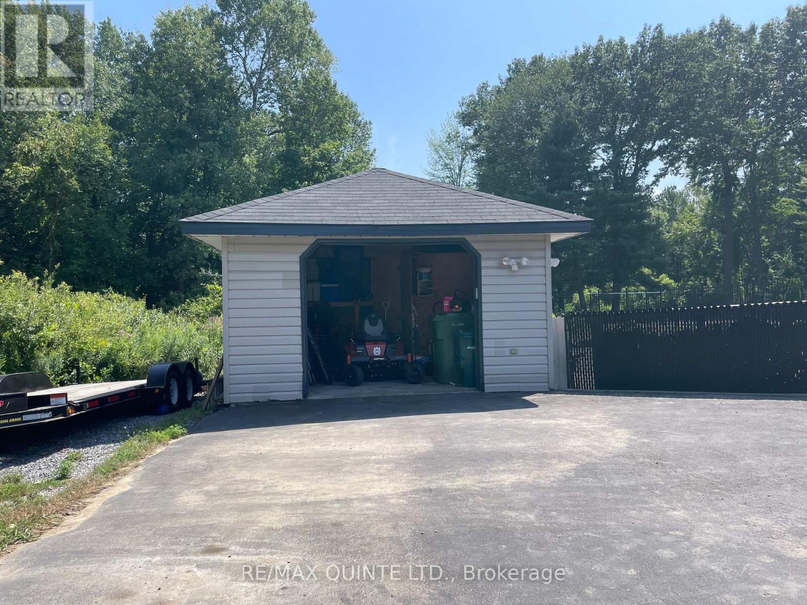 65 Glenburnie Drive, Quinte West, Ontario  K8V 5P4 - Photo 9 - X13838536