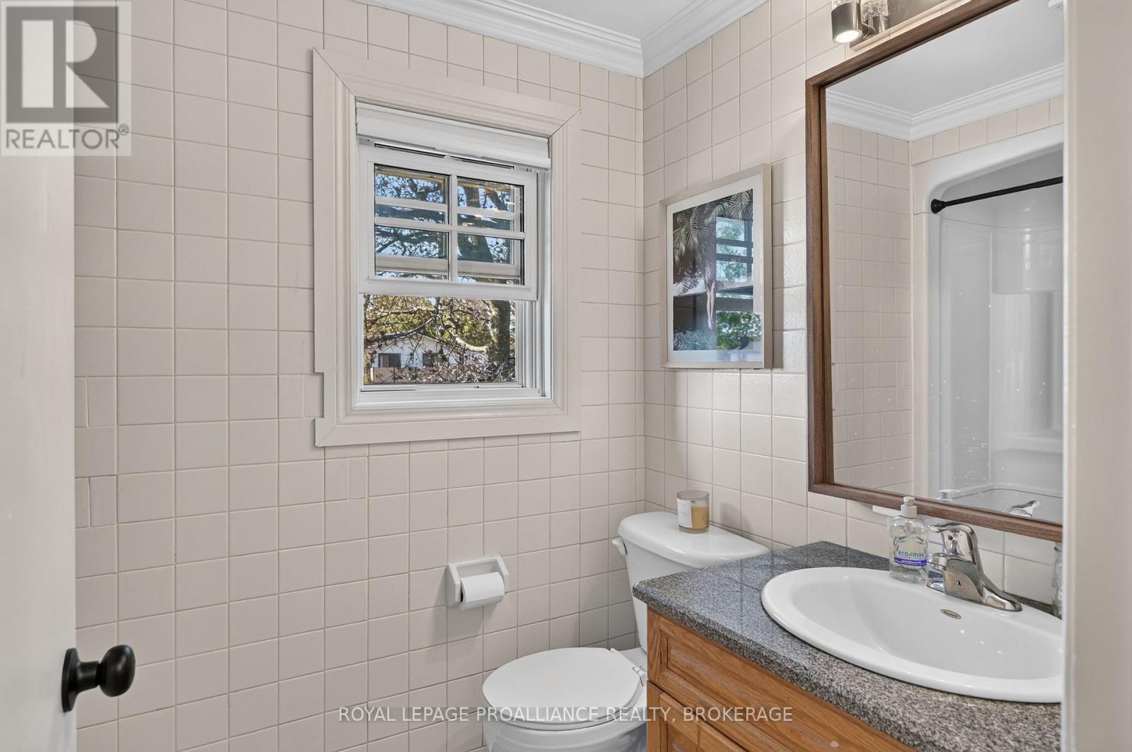 289 Avenue Road, Kingston, Ontario  K7M 1C8 - Photo 17 - X13838380