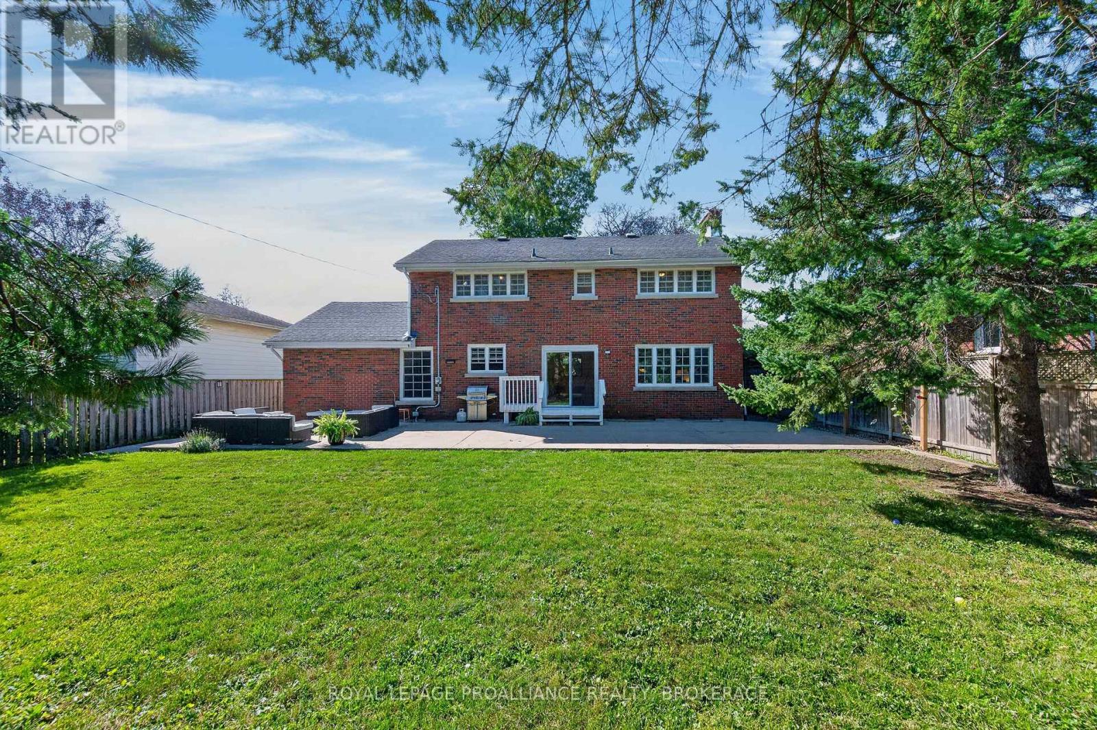 289 Avenue Road, Kingston, Ontario  K7M 1C8 - Photo 34 - X13838380