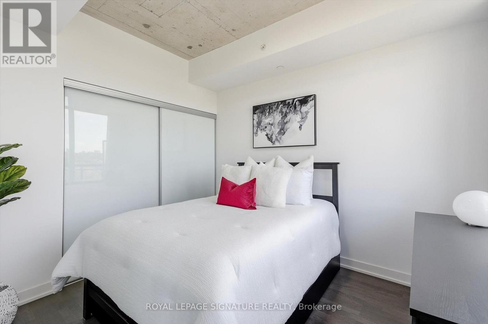 711 - 1238 Dundas Street E, Toronto, Ontario  M4M 0C6 - Photo 13 - E13838436