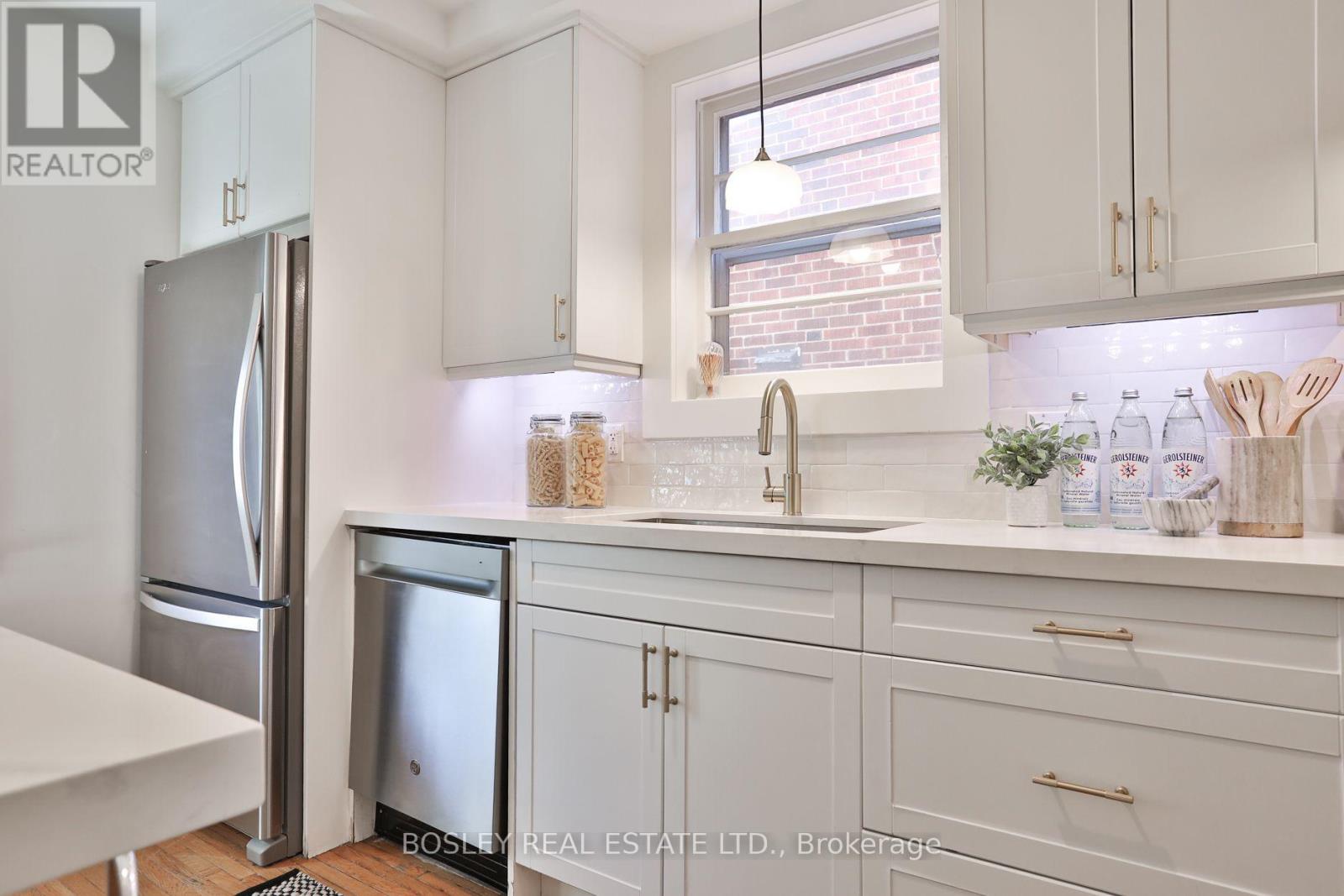 13 Hopedale Avenue, Toronto (Broadview North), Ontario  M4K 3M8 - Photo 14 - E13838460