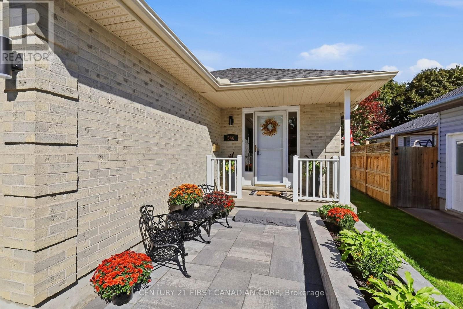 546 Talltree Crescent, London East, Ontario  N5V 5E5 - Photo 3 - X13838422