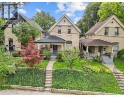 30 SPRINGBANK DRIVE, London South, Ontario