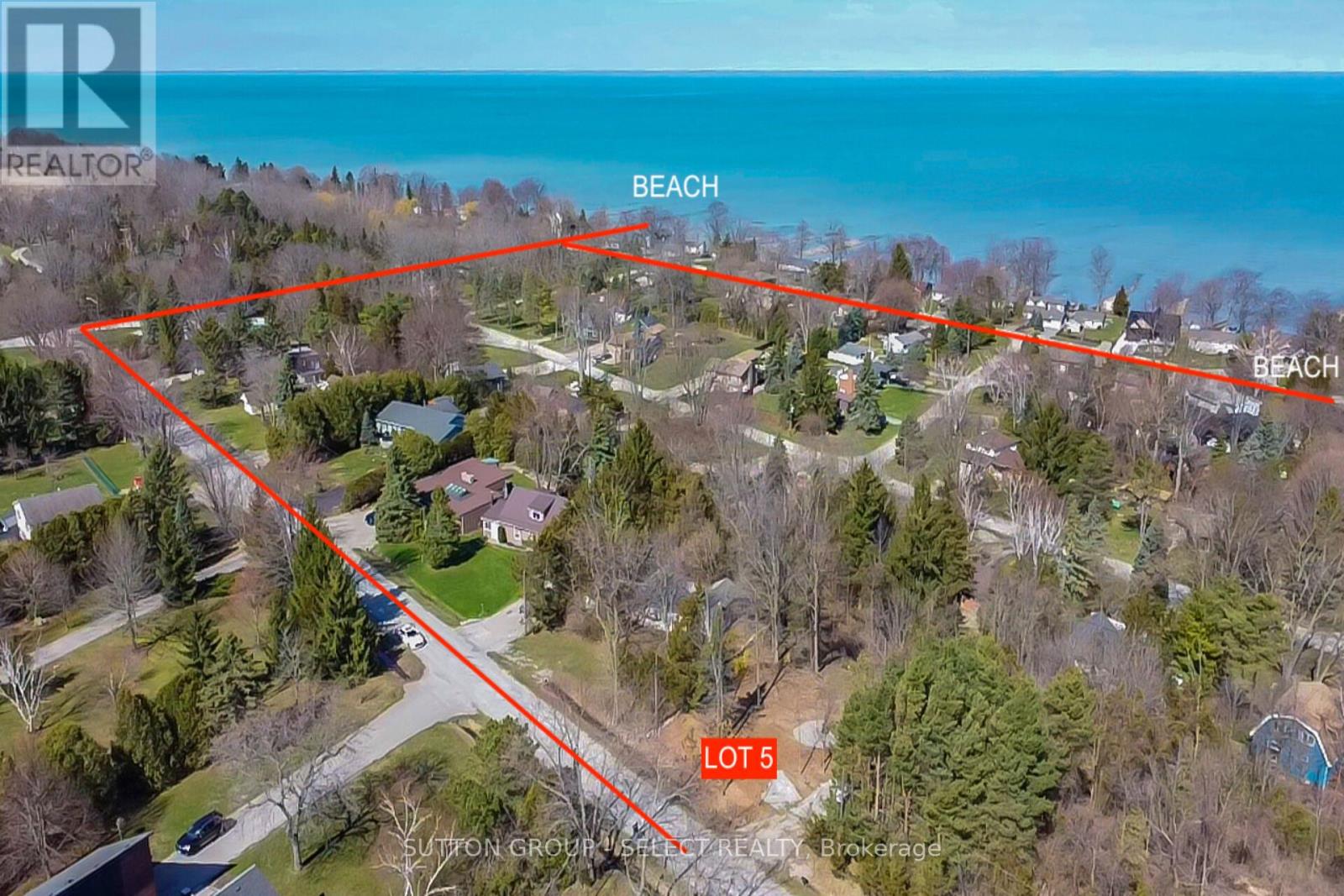 5 Huron View Avenue, Lambton Shores, Ontario  N0N 1J7 - Photo 3 - X13838464