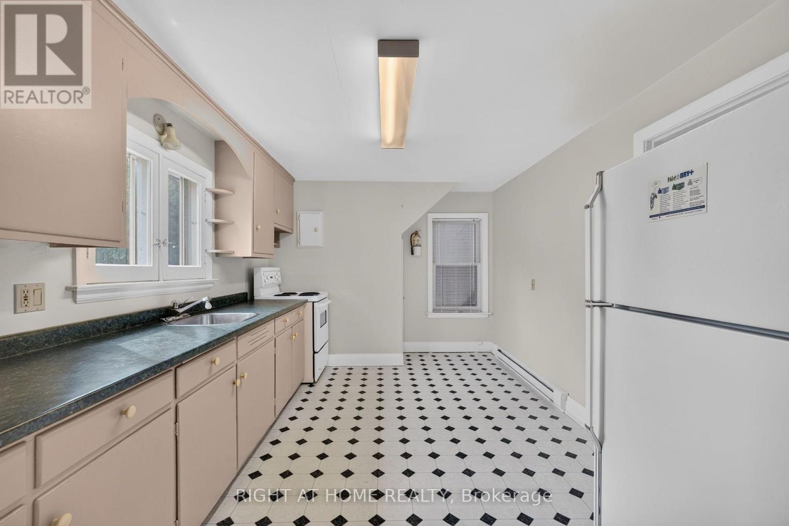 937 Colborne Street, London East, Ontario  N6A 4A5 - Photo 28 - X13838644