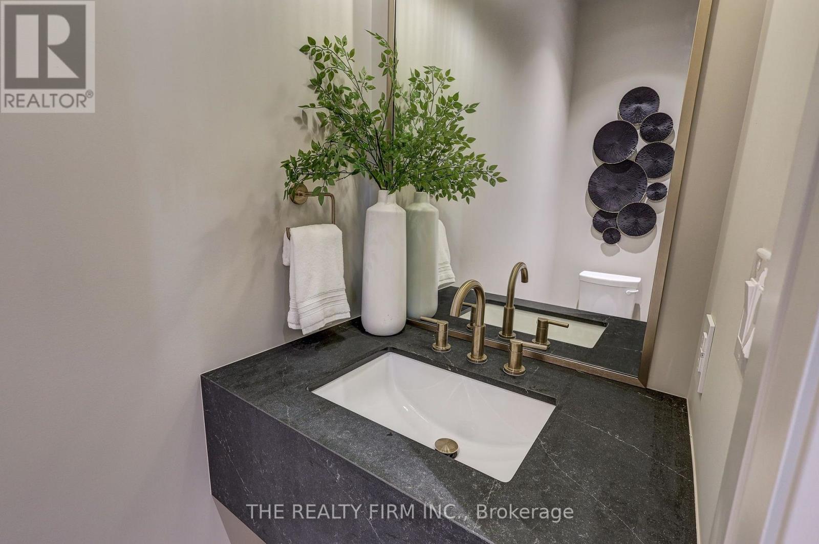 54 Royal Crescent, Southwold, Ontario  N5P 0G5 - Photo 19 - X13838678