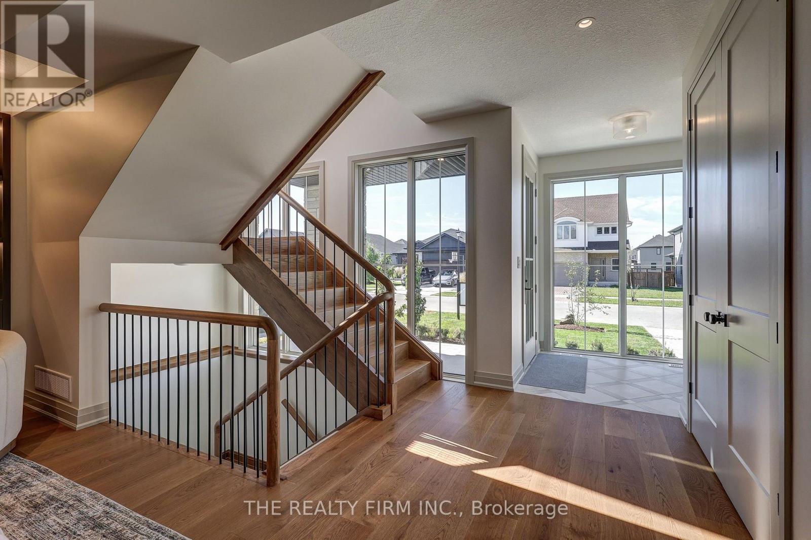 54 Royal Crescent, Southwold, Ontario  N5P 0G5 - Photo 5 - X13838678