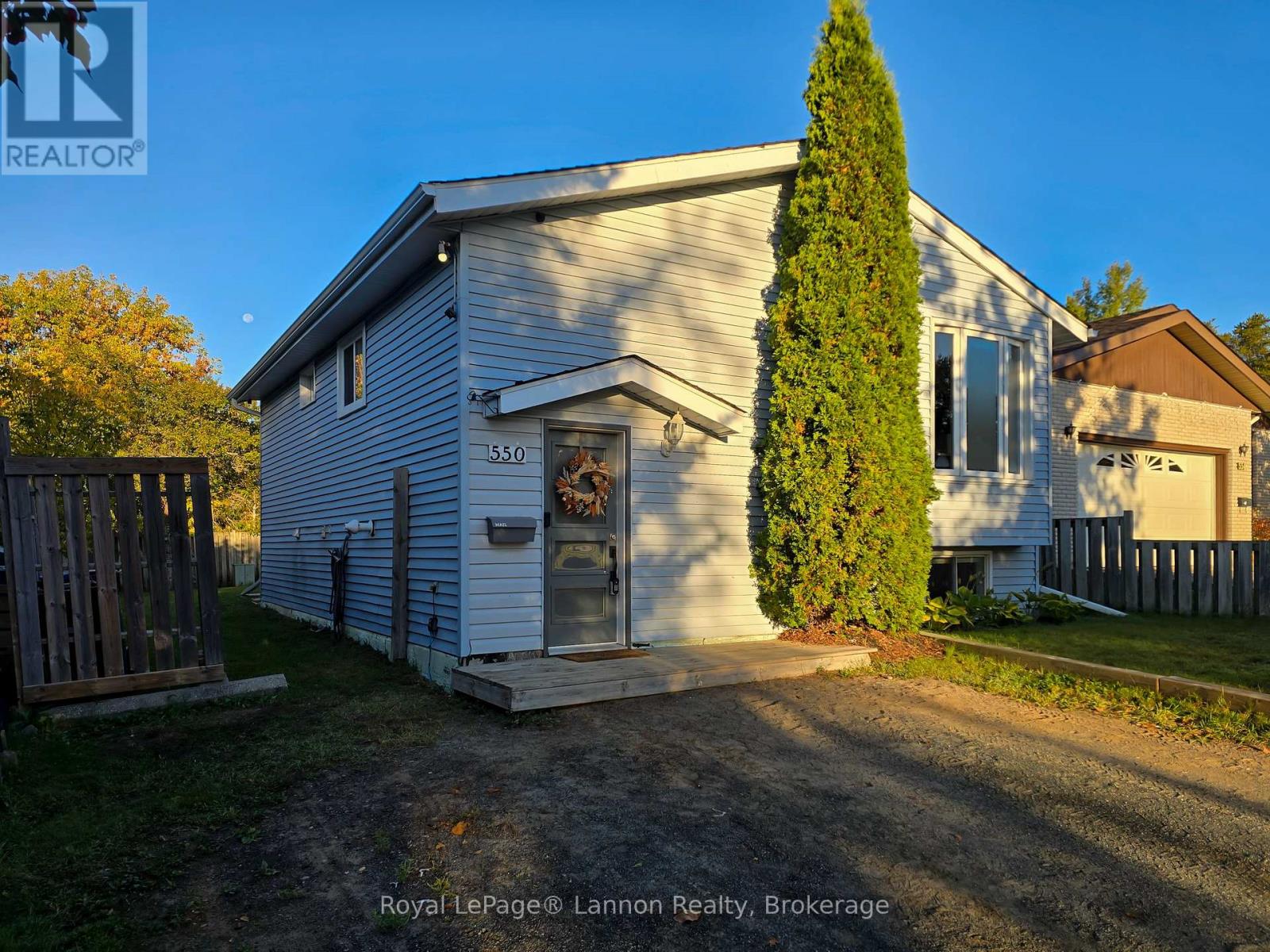 550 Lanark Crescent, Thunder Bay, Ontario  P7A 7V6 - Photo 2 - X13838376