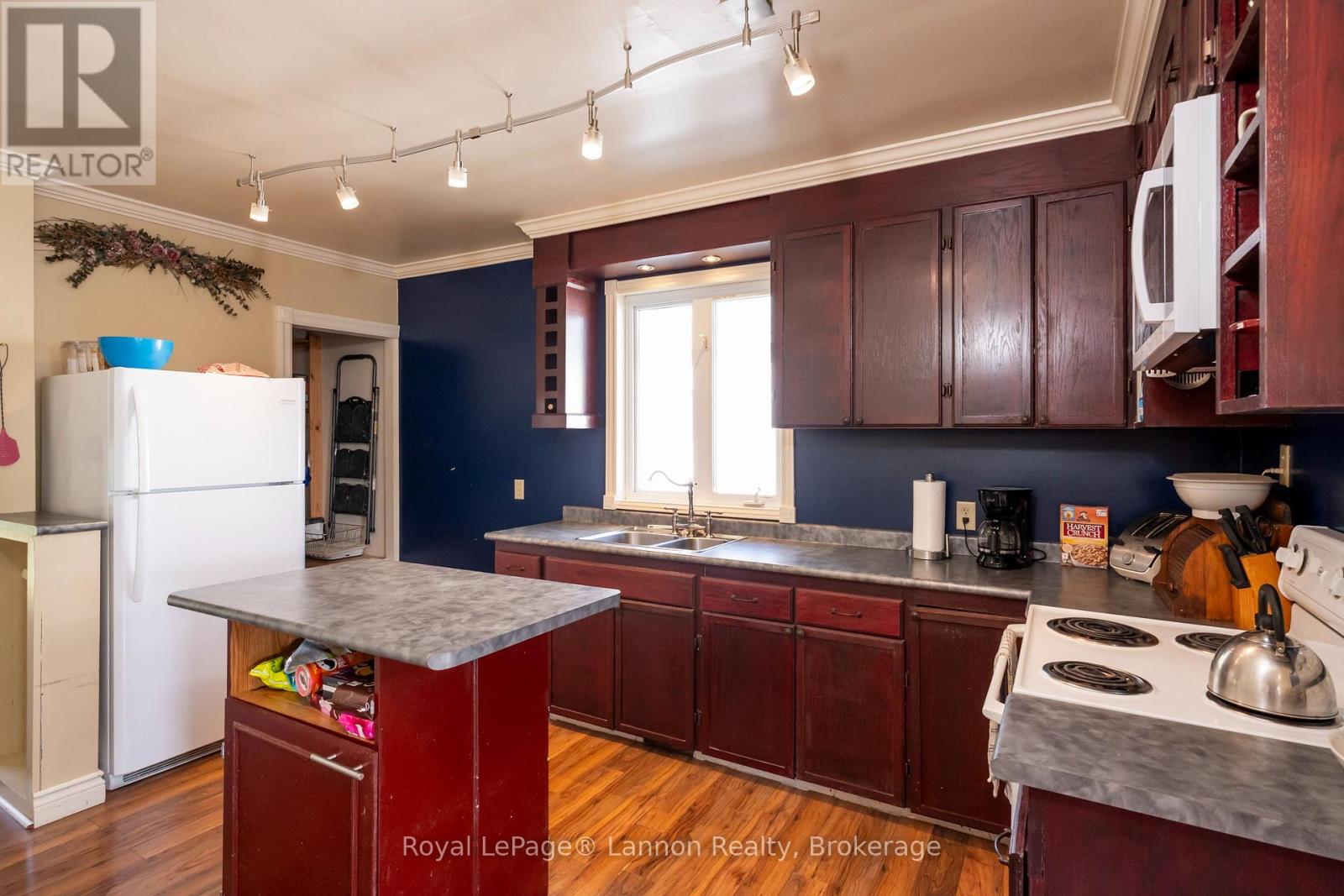 424 Merrill Street, Thunder Bay, Ontario  P7A 1E8 - Photo 14 - X13838500