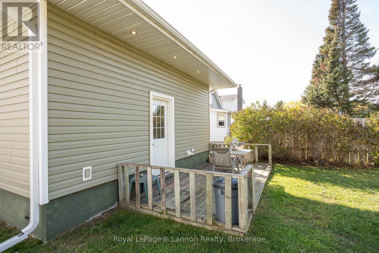 424 Merrill Street, Thunder Bay, Ontario  P7A 1E8 - Photo 29 - X13838500